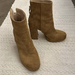 Steve Madden platform suede booties